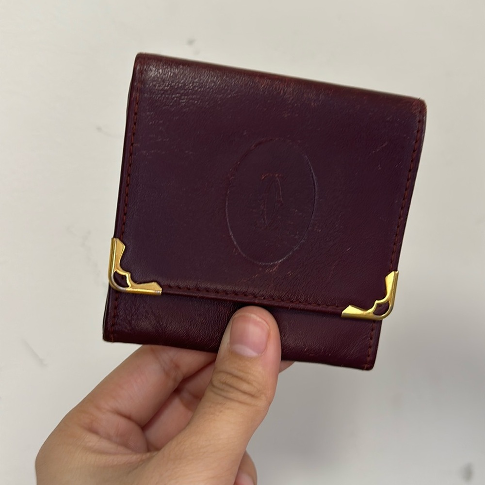 Cartier Must de Cartier lBordeaux Classic Burgundy Leather Coin Wallet